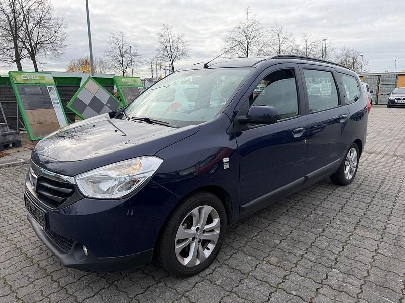 Blau Gebraucht 2013 Dacia Lodgy Prestige Van / Kleinbus | 2.190 € (Fairer Preis) - Bild 1/4