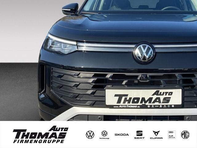 Gebraucht VW Tayron Life 150 PS (110 kW) 2025 Grenadillschwarz metallic SUV