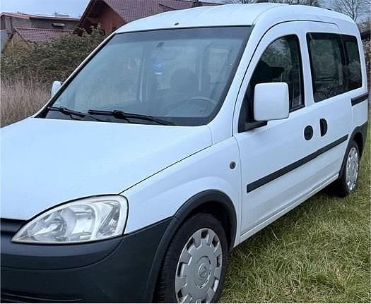 Gebraucht Opel Combo Eco 95 PS (69 kW) 2010 Weiß Van / Kleinbus