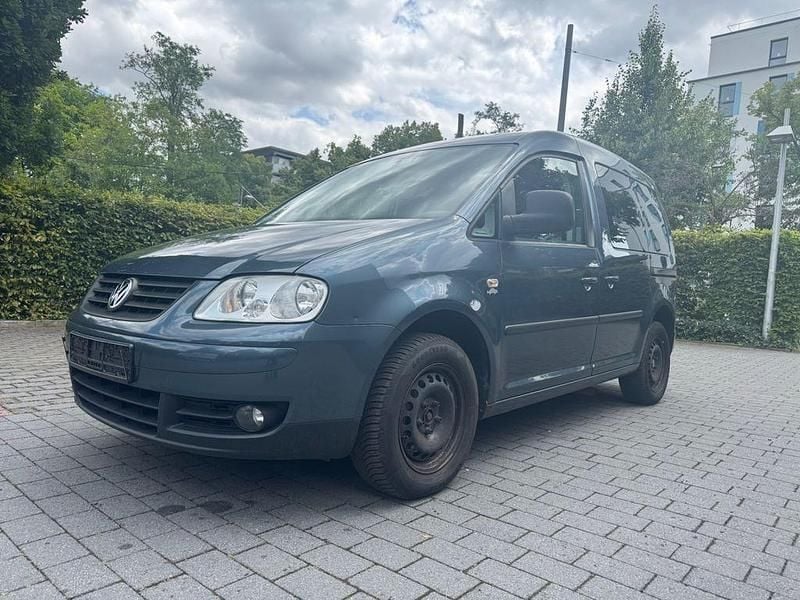 Grau Gebraucht 2007 VW Caddy Life Van / Kleinbus | 6.790 € (Etwas zu teuer) - Bild 1/4