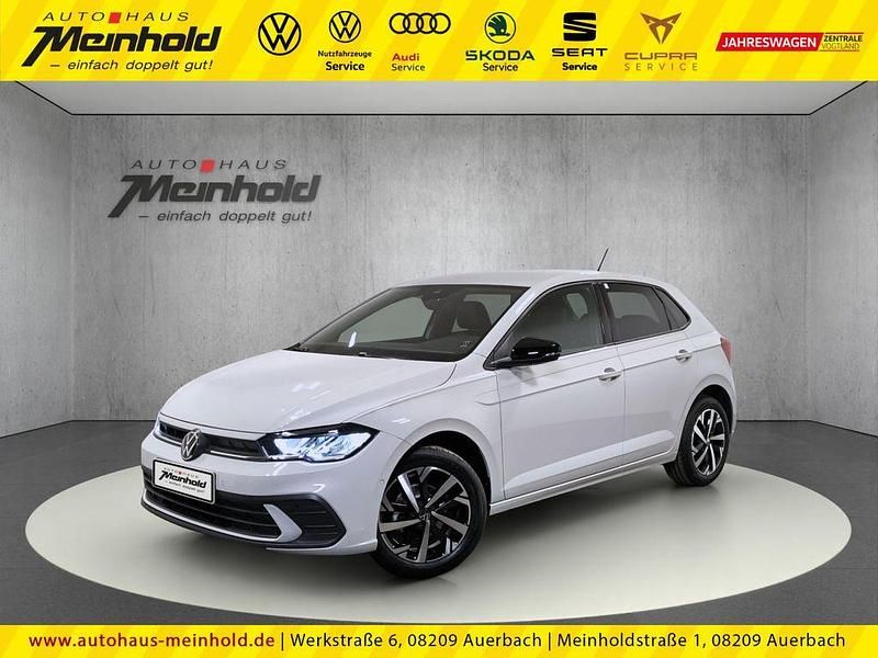 Neu VW Polo 95 PS (69 kW) 2026 Grau Limousine