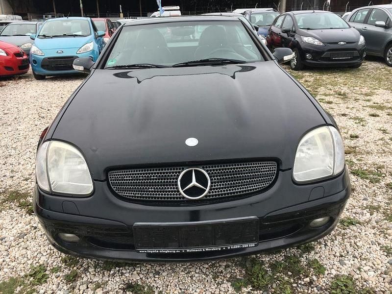 Gebraucht Mercedes SLK200 163 PS (119 kW) 2001 Schwarz Cabrio