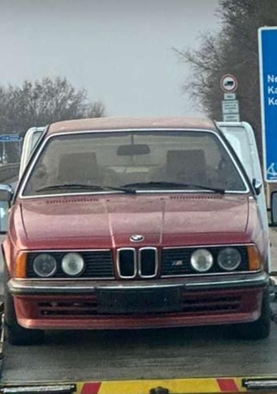 Gebraucht BMW 635 218 PS (160 kW) 1981 Rot Coupé