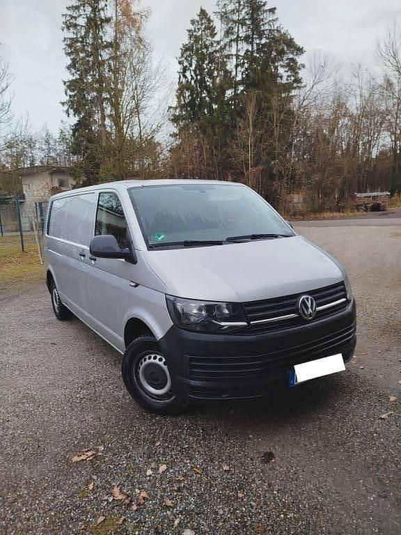Silber Gebraucht 2016 VW T6 Van | 11.500 € (Teuer) - Bild 1/4