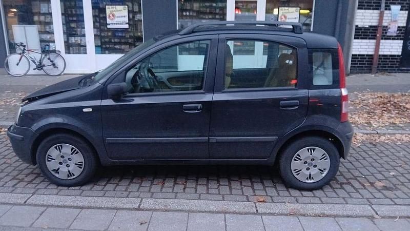 Gebraucht Fiat Panda 69 PS (50 kW) 2004 Schwarz Kleinwagen