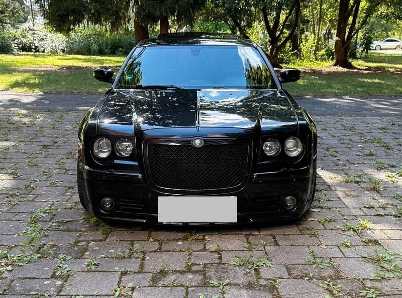 Schwarz Gebraucht 2010 Chrysler 300C Limousine | 6.500 € (Guter Preis) - Bild 1/4