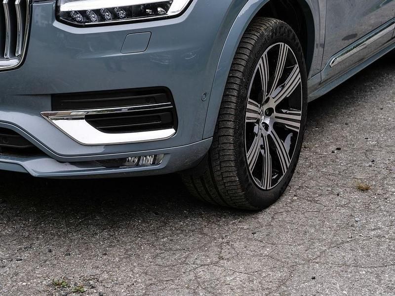 Gebraucht Volvo XC90 Plus 235 PS (172 kW) 2023 Grau SUV