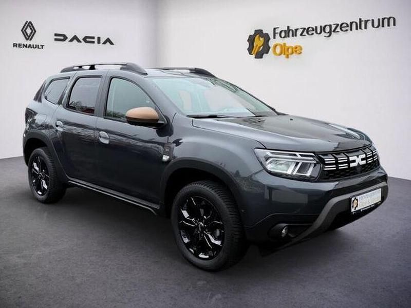 Gebraucht Dacia Duster Extreme 150 PS (110 kW) 2024 Grau SUV