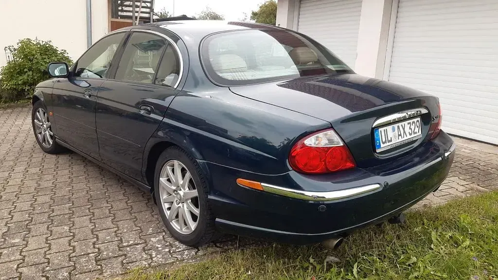 Second-hand Jaguar S-Type Executive 238 CP (175 kW) 2000 Verde Berlinǎ