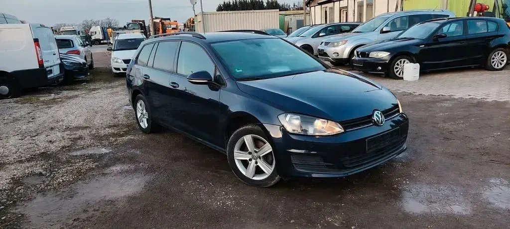 Gebraucht VW Golf VII Comfortline 150 PS (110 kW) 2016 Schwarz Kombi
