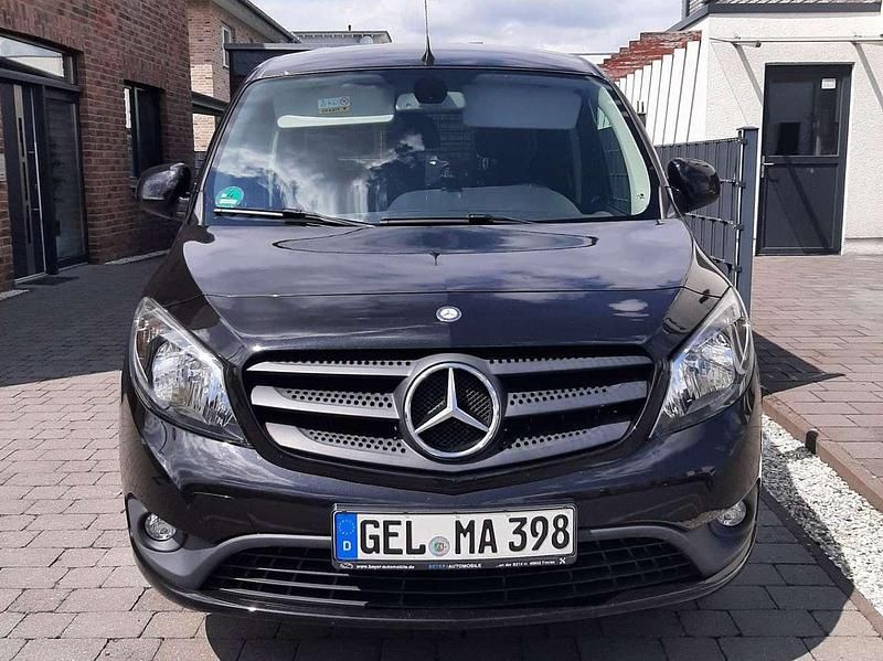 Gebraucht 2017 Mercedes Citan 111 Kombi | 15.500 € (Teuer) - Bild 1/4
