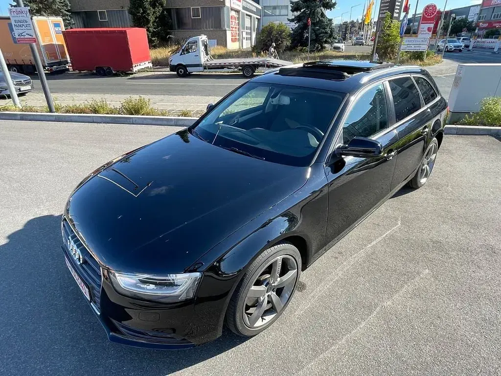 Gebraucht Audi A4 Attraction 177 PS (130 kW) 2015 Schwarz Kombi