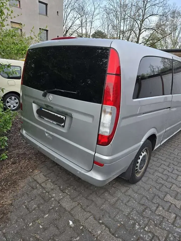 Gebraucht Mercedes Viano 204 PS (150 kW) 2010 Grau Van / Kleinbus