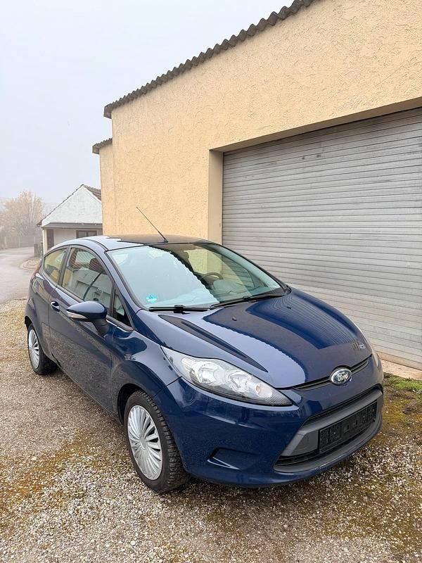 Gebraucht Ford Fiesta 82 PS (60 kW) 2009 Blau Kleinwagen