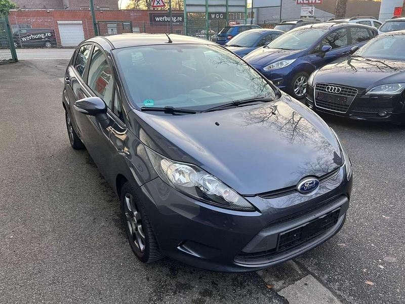 Grau Gebraucht 2010 Ford Fiesta Trend Kleinwagen | 3.499 € (Guter Preis) - Bild 1/4