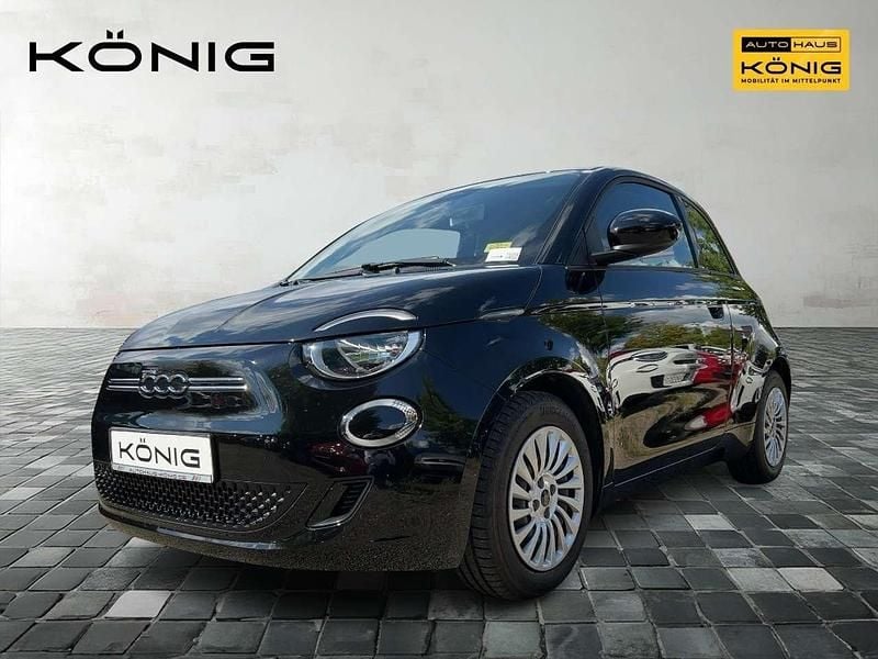 Onyx schwarz (10n) Gebraucht 2022 Fiat 500e Action Kleinwagen | 12.989 € (Guter Preis) - Bild 1/4