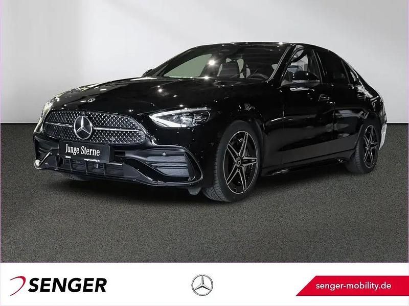 Unilack schwarz Gebraucht 2023 Mercedes C180 AMG line Limousine | 37.890 € (Teuer) - Bild 1/1