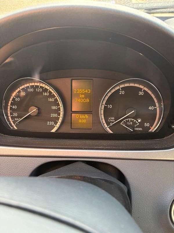 Gebraucht Mercedes Viano 163 PS (119 kW) 2009 Blau Van / Kleinbus