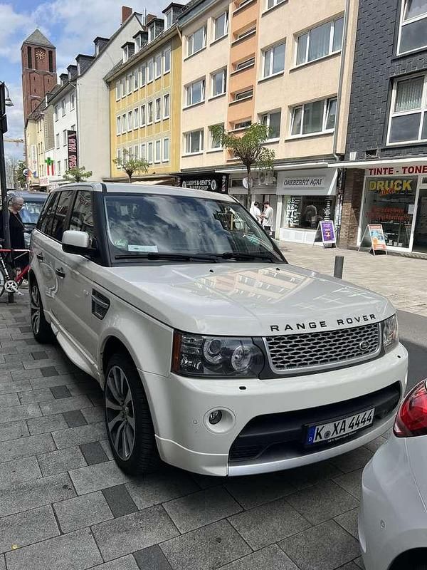 Weiß Gebraucht 2010 Land Rover Range Rover Sport Autobiography SUV | 15.000 € - Bild 1/4