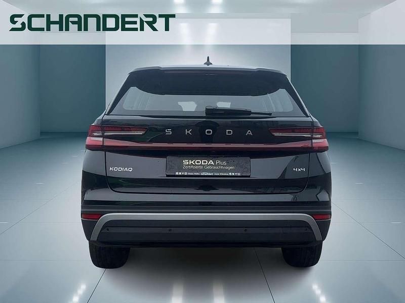 Neu Skoda Kodiaq Selection 193 PS (141 kW) 2025 Schwarzmagic perleffekt SUV