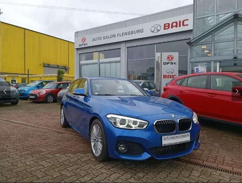 Blau Gebraucht 2018 BMW 118 M Sport Kleinwagen | 18.990 € (Guter Preis) - Bild 1/4