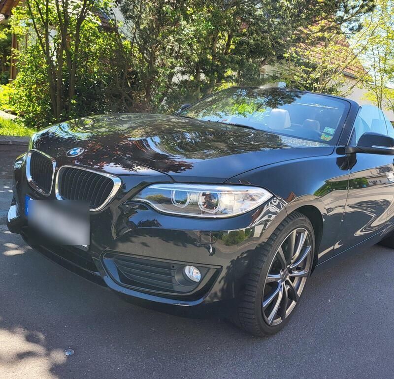 Schwarz Gebraucht 2016 BMW 220 Cabrio | 16.100 € (Fairer Preis) - Bild 1/4