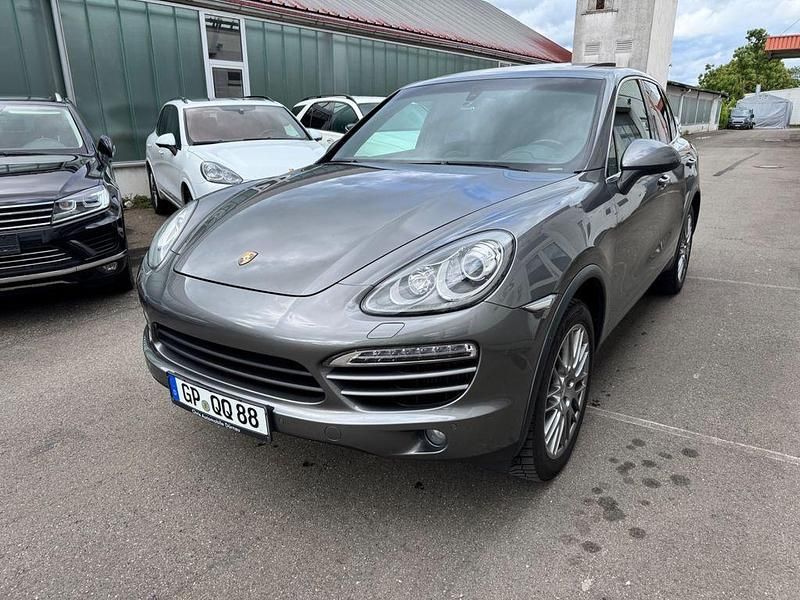 Grau Gebraucht 2014 Porsche Cayenne SUV | 22.999 € (Superpreis) - Bild 1/4