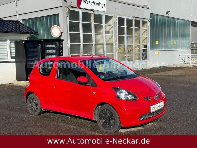 Gebraucht Toyota Aygo City 68 PS (50 kW) 2006 Rot Kleinwagen