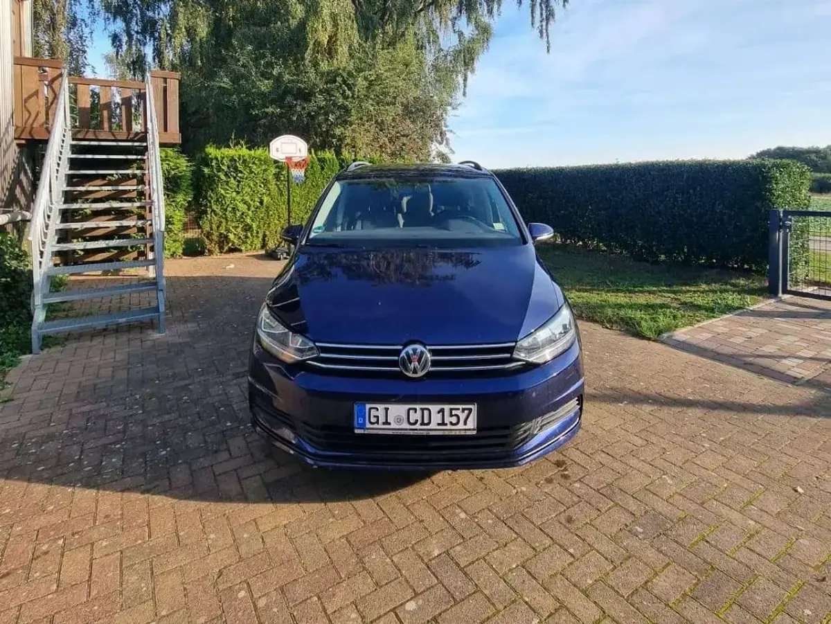 Gebraucht VW Touran Sound 116 PS (85 kW) 2016 Blau Van / Kleinbus
