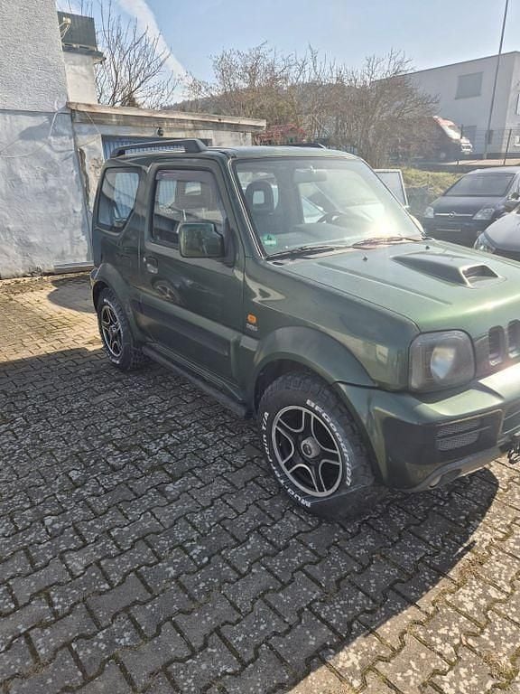Gebraucht Suzuki Jimny Ranger 86 PS (63 kW) 2009 Grün SUV