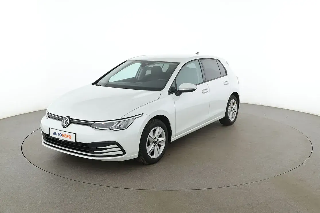 Gebraucht VW Golf VII Life 150 PS (110 kW) 2020 Limousine