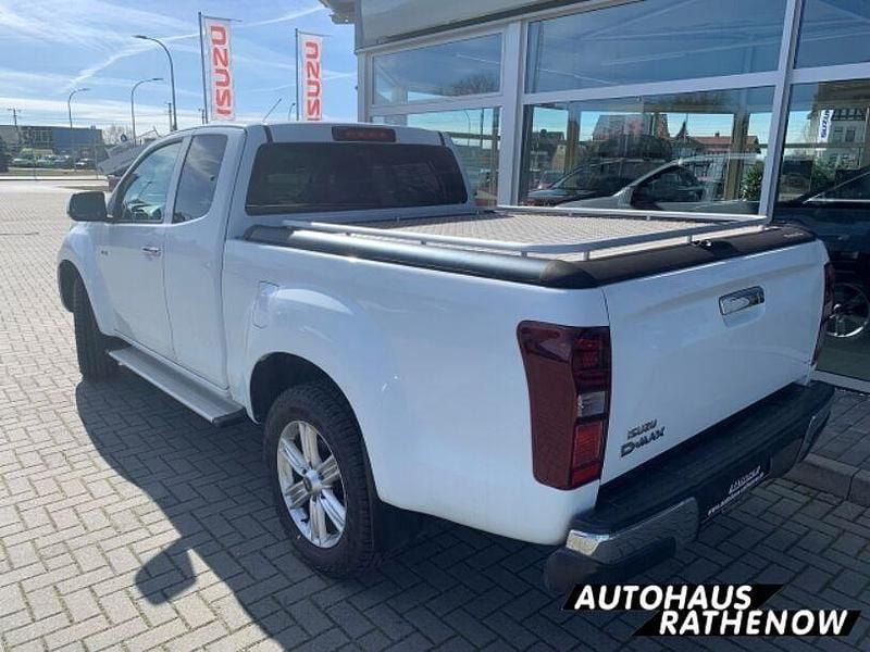 Gebraucht Isuzu D-Max 163 PS (119 kW) 2019 Weiß Abholung