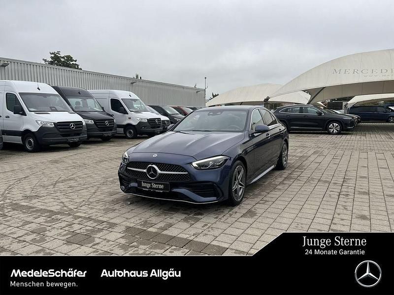 Blau Gebraucht 2022 Mercedes C300e AMG Limousine | 41.690 € (Etwas zu teuer) - Bild 1/4