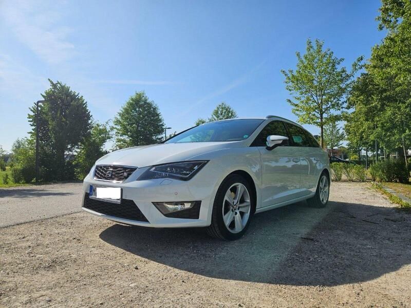 Weiß Gebraucht 2016 Seat Leon ST FR Kombi | 14.700 € (Fairer Preis) - Bild 1/4