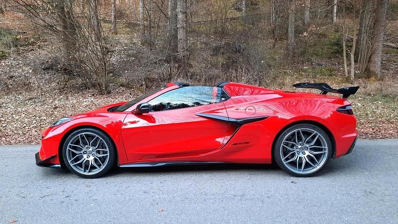 Gebraucht Corvette Z06 680 PS (500 kW) 2023 Rot Cabrio