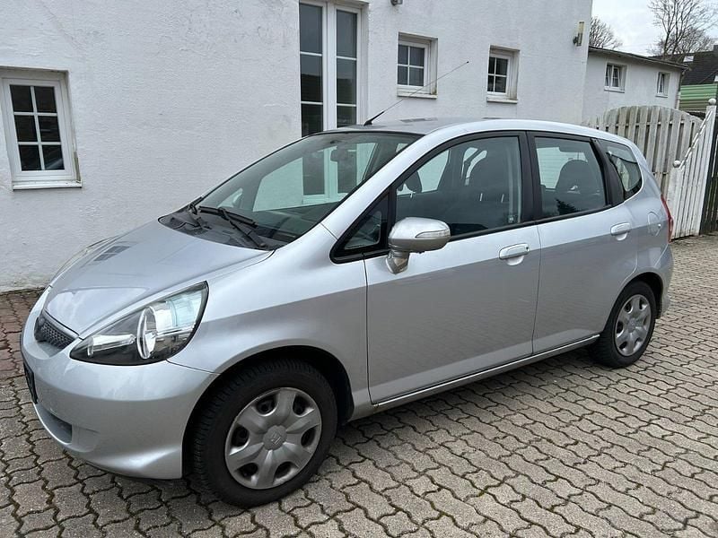 Gebraucht Honda Jazz 84 PS (61 kW) 2005 Silber Kleinwagen