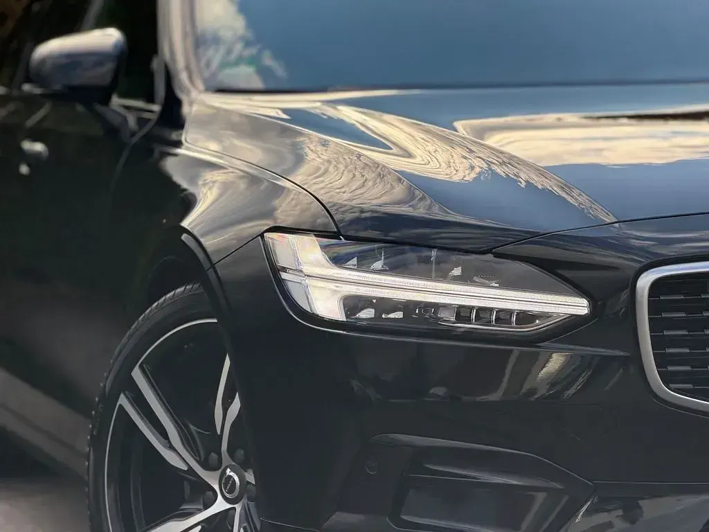 Gebraucht Volvo V90 R-Design 190 PS (139 kW) 2020 Schwarz Kombi