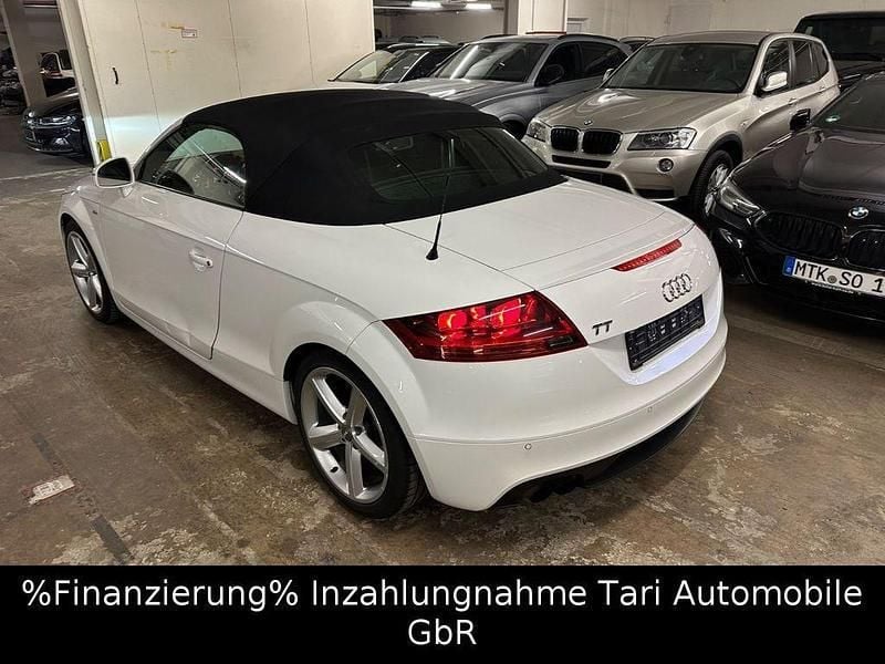 Ibisweiß Gebraucht 2013 Audi TT Roadster Ambiente Cabrio | 11.980 € (Fairer Preis) - Bild 1/4