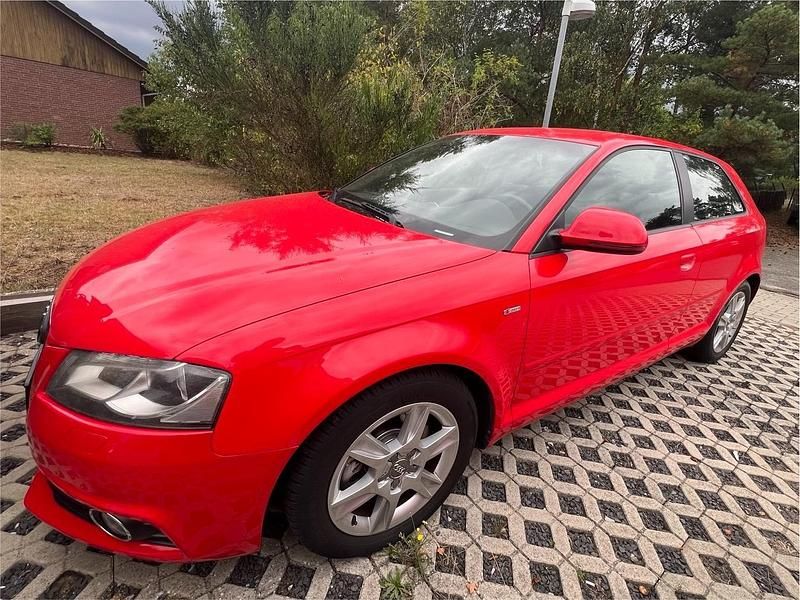 Rot Gebraucht 2008 Audi A3 Comfort Limousine | 8.000 € (Etwas zu teuer) - Bild 1/4