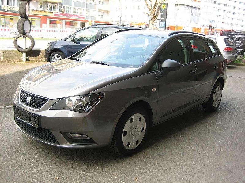 Gebraucht Seat Ibiza ST Reference 86 PS (63 kW) 2015 "technic" grau Kombi