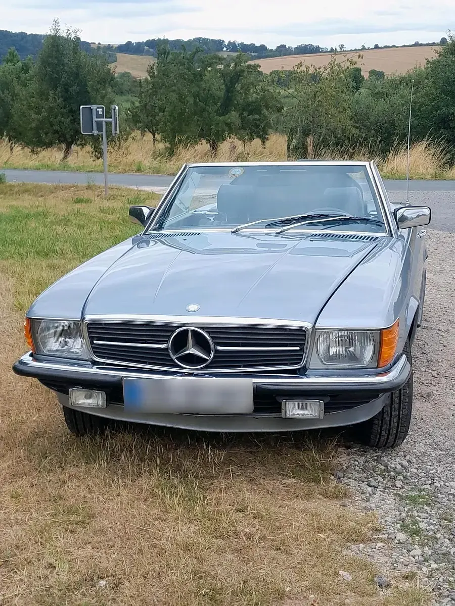 Gebraucht Mercedes SL280 185 PS (136 kW) 2026 Blau Cabrio
