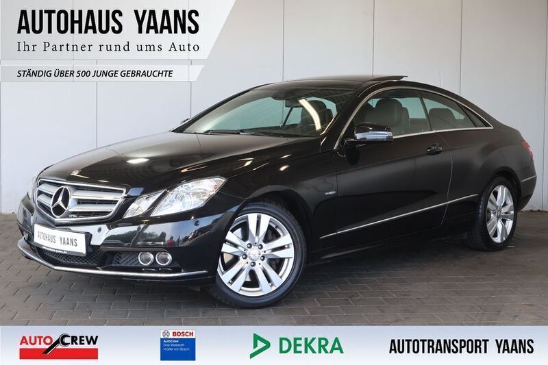 Schwarz Gebraucht 2011 Mercedes E350 Avantgarde Coupé | 14.589 € (Guter Preis) - Bild 1/4