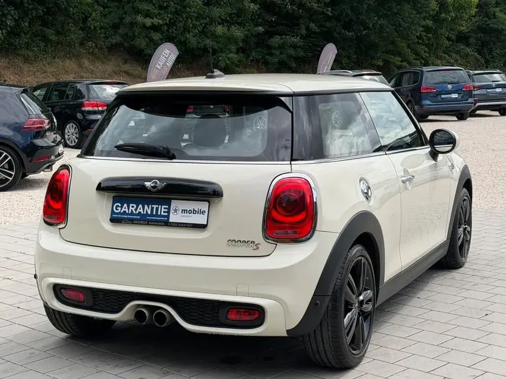 Gebraucht Mini Cooper S 192 PS (141 kW) 2017 Weiß Kleinwagen