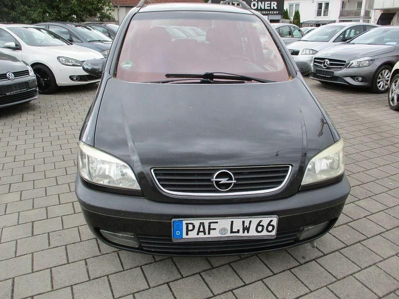 Schwarz Gebraucht 2001 Opel Zafira Comfort Van / Kleinbus | 590 € (Superpreis) - Bild 1/4