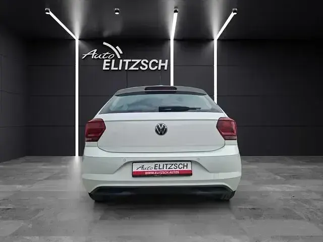 Gebraucht VW Polo Comfortline 116 PS (85 kW) 2021 Pure white Kleinwagen