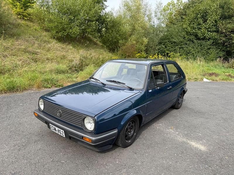 Blau Gebraucht 1984 VW Golf II Kleinwagen | 3.500 € - Bild 1/4
