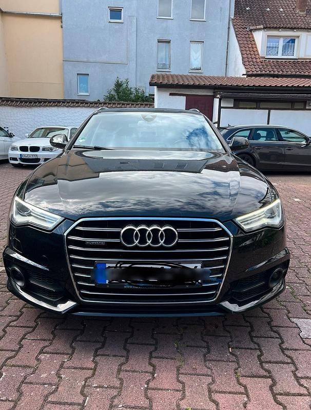 Schwarz Gebraucht 2018 Audi A6 Kombi | 19.700 € (Fairer Preis) - Bild 1/4