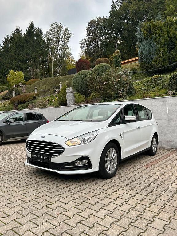 Weiß Gebraucht 2021 Ford S-MAX S Van / Kleinbus | 19.990 € (Superpreis) - Bild 1/4