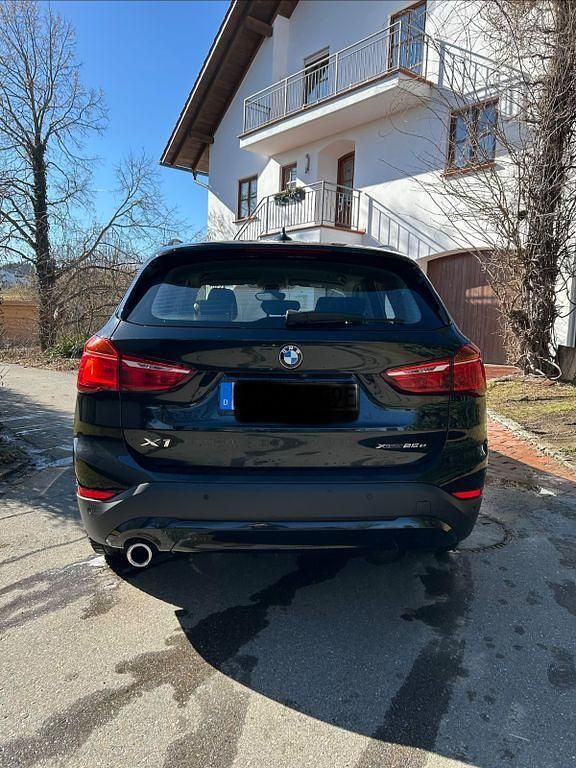 Gebraucht BMW X1 Advantage 220 PS (161 kW) 2021 Schwarz SUV