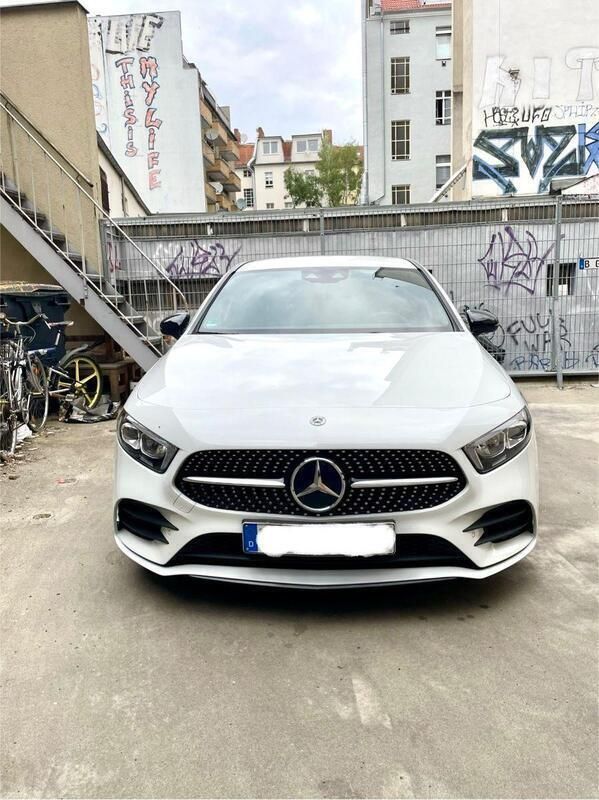 Weiß Gebraucht 2020 Mercedes A250 Limousine | 31.000 € (Fairer Preis) - Bild 1/4